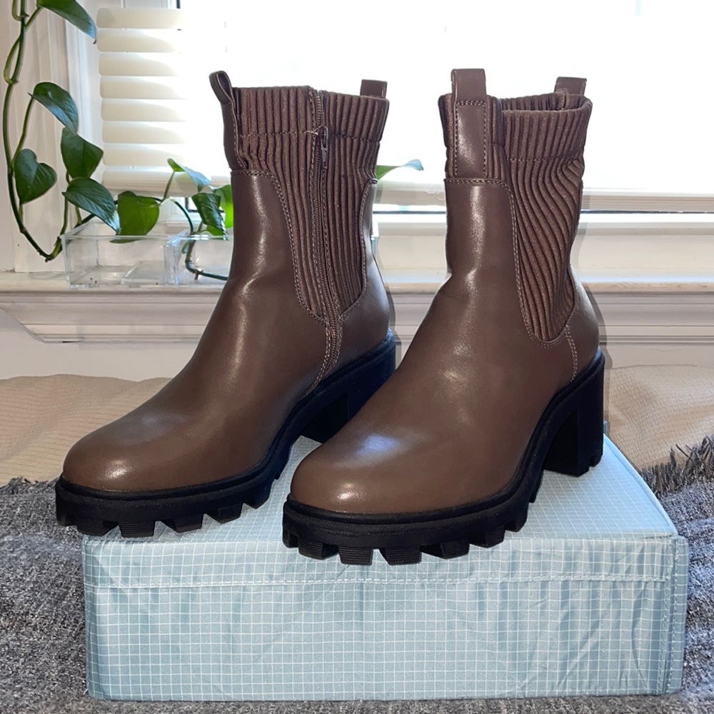 Brown Heeled Ankled Boot